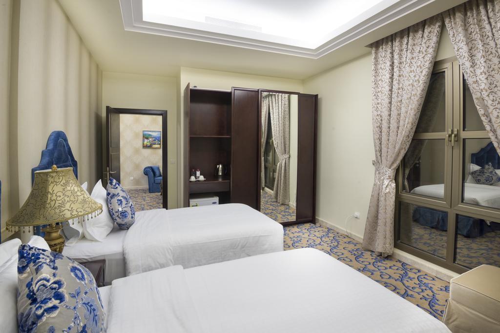 Mira Trio Hotel - Riyadh - Tahlia Street Riade Exterior foto